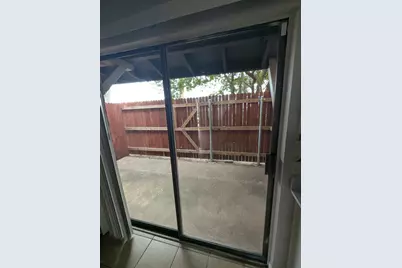 514 E Belt Line Road #B11, DeSoto, TX 75115 - Photo 25