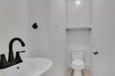 504 E Ball Street, Tom Bean, TX 75489 - Photo 23