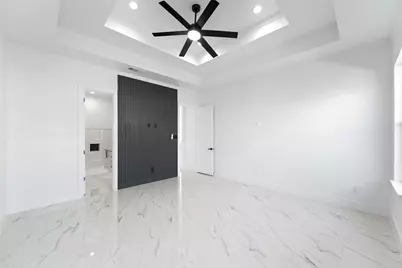 4107 Vineyard Drive, Dallas, TX 75212 - Photo 17