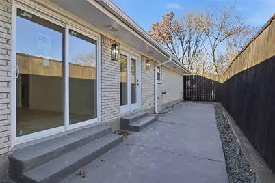 7076 Briarmeadow Drive, Dallas, TX 75230 - Photo 19