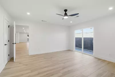 7076 Briarmeadow Drive, Dallas, TX 75230 - Photo 11