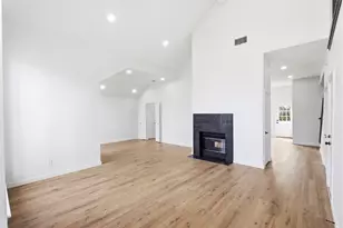 208 W Glen Meadow Dr, Red Oak, TX 75154 - Photo 25