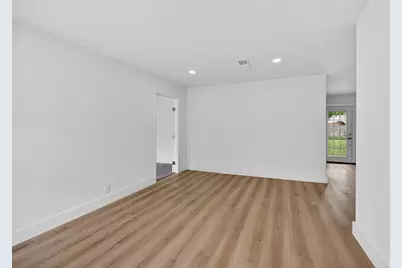 3425 Sidney Drive, Mesquite, TX 75150 - Photo 13