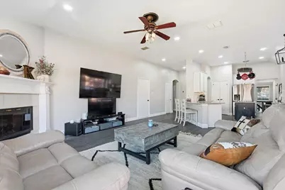 3704 Cottonwood Springs Drive, The Colony, TX 75056 - Photo 21