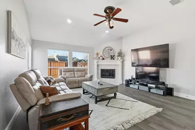 3704 Cottonwood Springs Drive, The Colony, TX 75056 - Photo 19