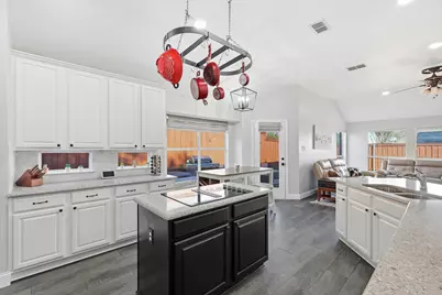 3704 Cottonwood Springs Drive, Lewisville, TX 75056 - Photo 17