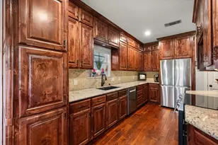 1018 Brook Arbor Dr, Mansfield, TX 76063 - Photo 25