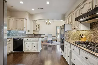 9635 Hilldale Drive, Dallas, TX 75231 - Photo 23