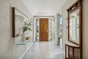 9635 Hilldale Dr, Dallas, TX 75231 - Photo 3