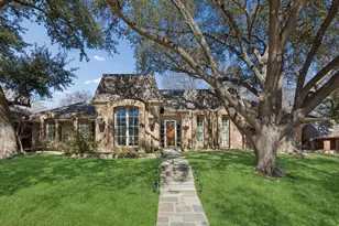 9635 Hilldale Dr, Dallas, TX 75231 - Photo 37