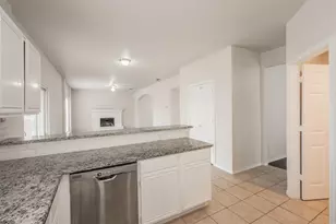 1411 Prentice St, Arlington, TX 76018 - Photo 11