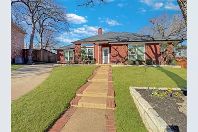5502 Bradley Court, Arlington, TX 76017 - Photo 1