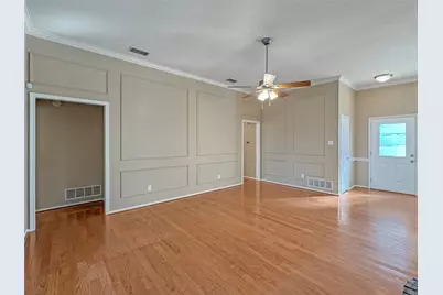 5502 Bradley Court, Arlington, TX 76017 - Photo 7