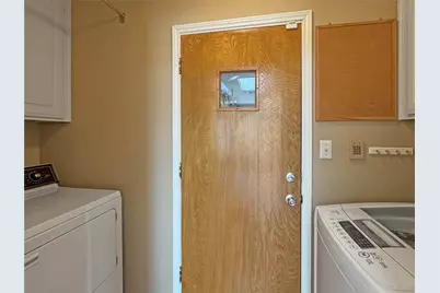 5502 Bradley Court, Arlington, TX 76017 - Photo 15