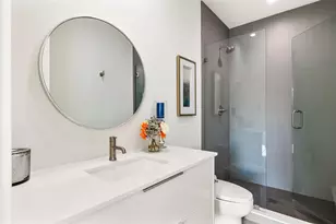 9943 Coppedge Ln, Dallas, TX 75220 - Photo 25