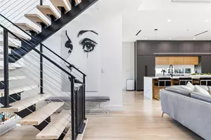 9943 Coppedge Ln, Dallas, TX 75220 - Photo 3