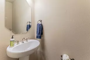 2935 Salina Dr, Grand Prairie, TX 75054 - Photo 27