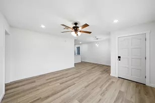 1814 S 43rd St, Temple, TX 76504 - Photo 5