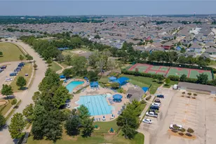 9032 Greene Dr, Aubrey, TX 76227 - Photo 31