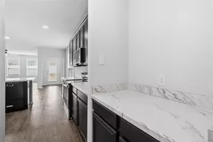 9032 Greene Dr, Aubrey, TX 76227 - Photo 5