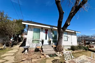 114 Motley St, Grand Prairie, TX 75051 - Photo 1