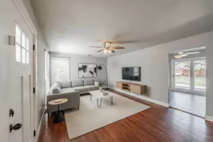 1102 W Russell Ave, Carrollton, TX 75006 - Photo 3