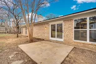 216 Laura Dr, Burleson, TX 76028 - Photo 29