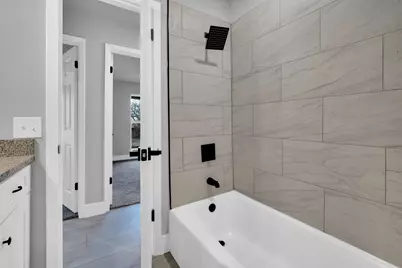 216 Laura Drive, Burleson, TX 76028 - Photo 23