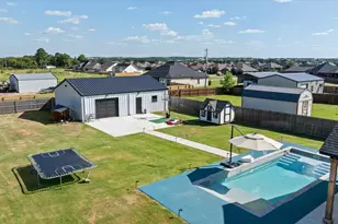 9012 Parkview Cir, Tolar, TX 76476 - Photo 39