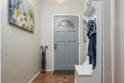 5917 Pleasant Hill Drive, Arlington, TX 76016 - Photo 5