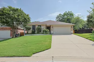 211 Carriage Dr, Willow Park, TX 76087 - Photo 1