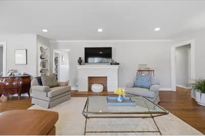 108 Lindenwood Drive, Fort Worth, TX 76107 - Photo 7