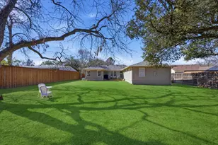 108 Lindenwood Dr, Fort Worth, TX 76107 - Photo 29