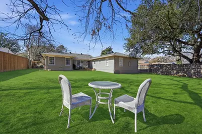 108 Lindenwood Drive, Fort Worth, TX 76107 - Photo 31