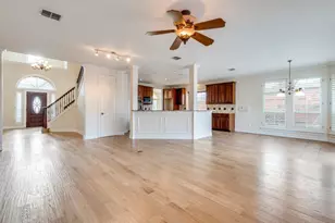 702 E Peninsula Dr, Coppell, TX 75019 - Photo 13