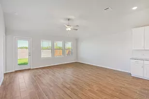 418 Kingsbury Ave, Princeton, TX 75407 - Photo 13