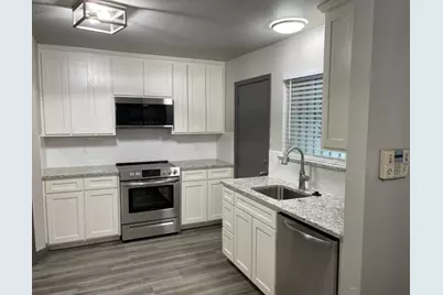 400 Starr Street, Dallas, TX 75203 - Photo 3