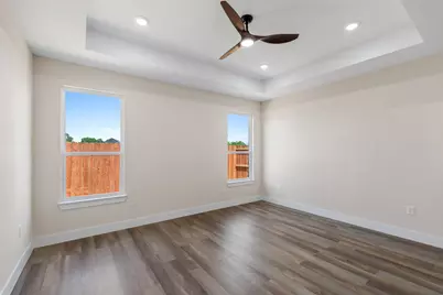 5847 Black Pine Circle, Granbury, TX 76048 - Photo 15