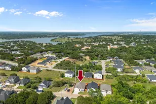 5847 Black Pine Cir, Granbury, TX 76048 - Photo 25