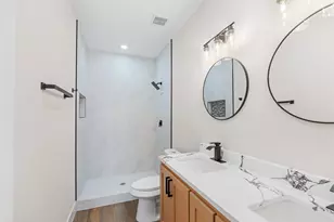 5847 Black Pine Cir, Granbury, TX 76048 - Photo 17