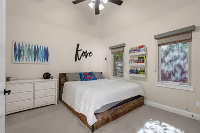 5623 Matalee Avenue, Dallas, TX 75206 - Photo 23