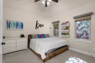 5623 Matalee Ave, Dallas, TX 75206 - Photo 23