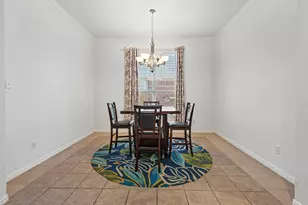 311 Park Crest Ave, Euless, TX 76039 - Photo 7