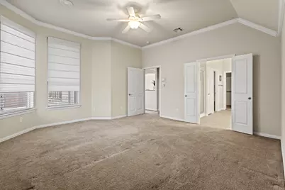 311 Park Crest Avenue, Euless, TX 76039 - Photo 15