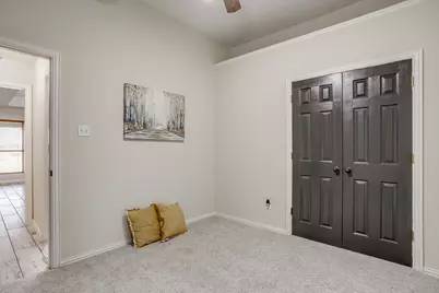 1105 Blackbird Court, Burleson, TX 76028 - Photo 35