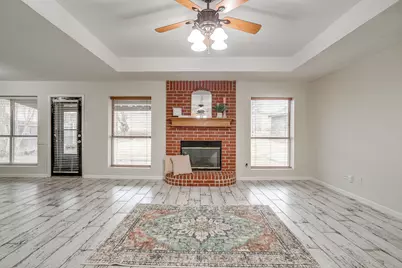 1105 Blackbird Court, Burleson, TX 76028 - Photo 9