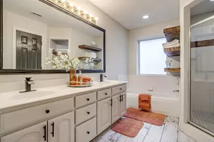 1105 Blackbird Ct, Burleson, TX 76028 - Photo 25