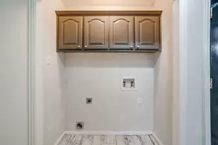 1105 Blackbird Ct, Burleson, TX 76028 - Photo 29