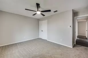 3657 Village Green Dr, Grand Prairie, TX 75052 - Photo 19