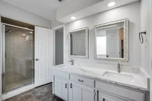 3657 Village Green Dr, Grand Prairie, TX 75052 - Photo 17